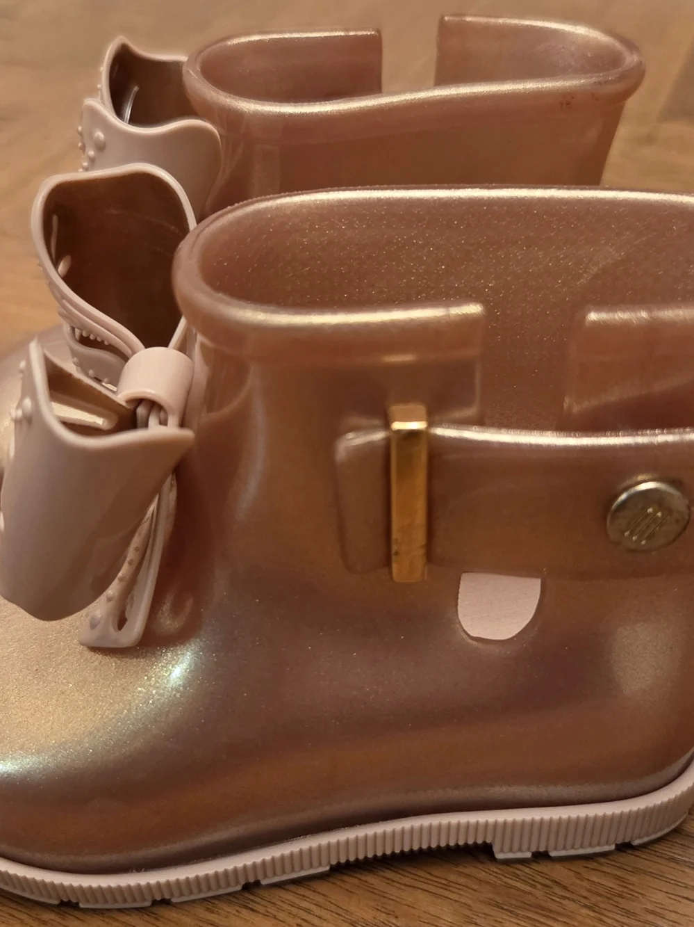 Melissa adorable mini